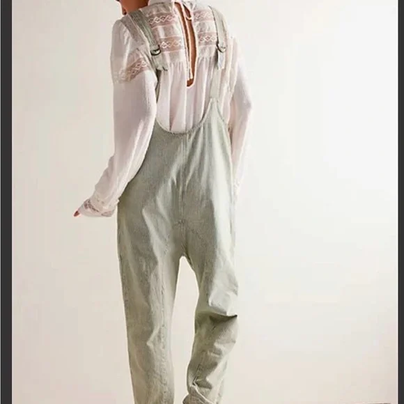 Free People ‘High Roller’ Railroad Blue & White Striped Jumpsuit Overalls -Small - Picture 2 of 7